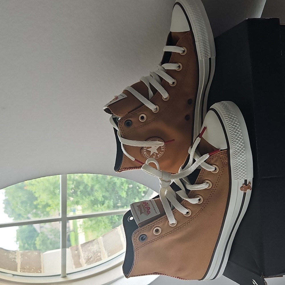 Brand New- Converse Chuck Taylor All Star GingerBread